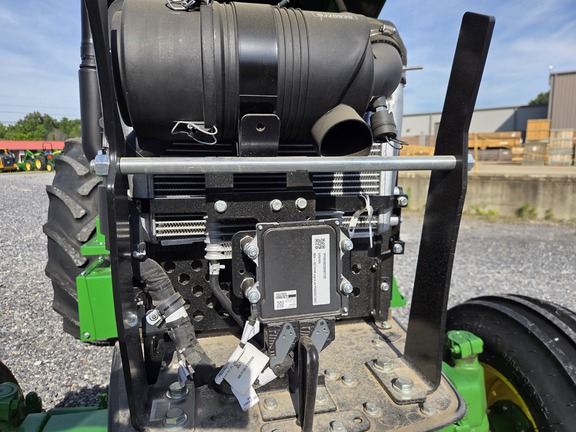 Photo of 2025 John Deere 5060E