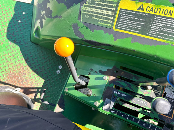 2012 John-Deere 6115D