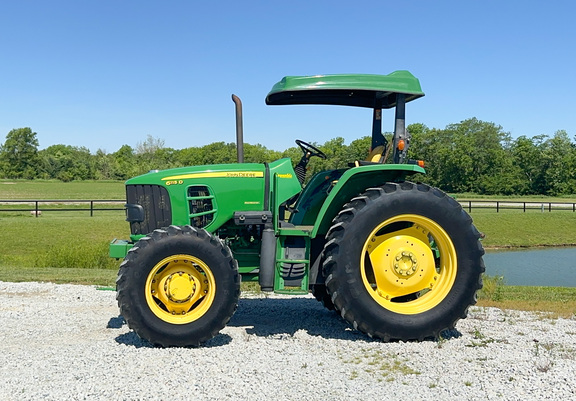2012 John-Deere 6115D
