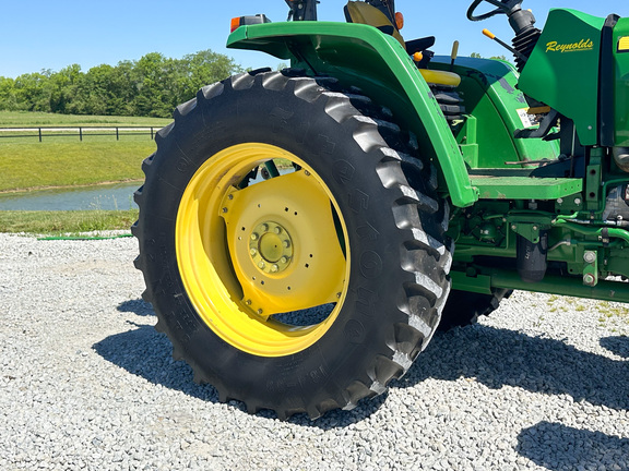 2012 John-Deere 6115D