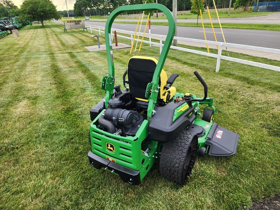 2024 John-Deere Z930M