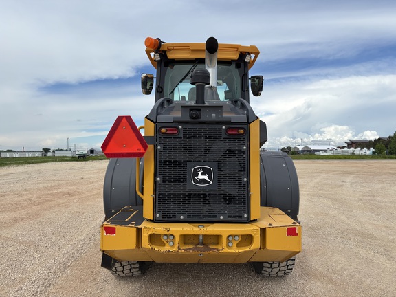 2020 John Deere 444L