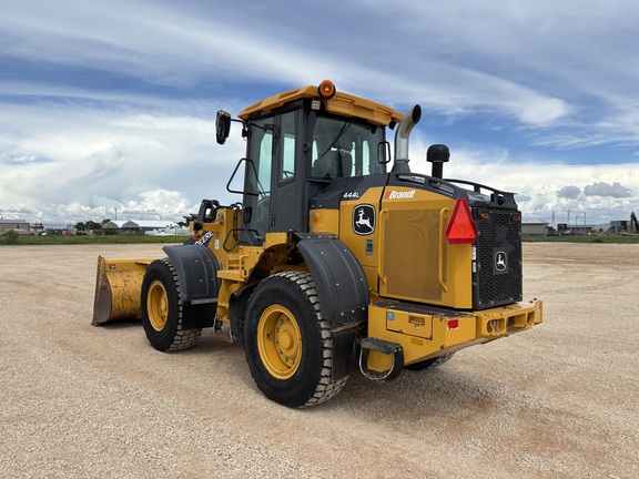 2020 John Deere 444L