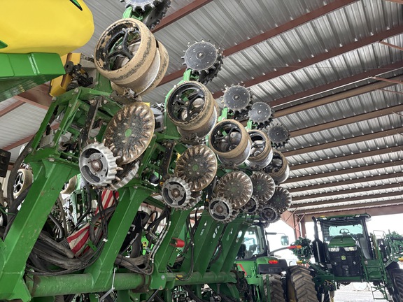 Photo of 2021 John Deere 1795