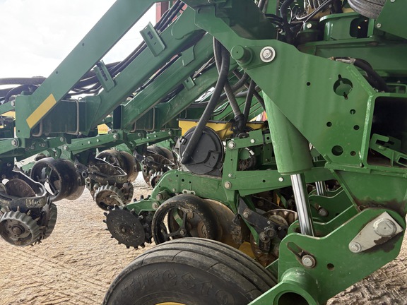 Photo of 2021 John Deere 1795