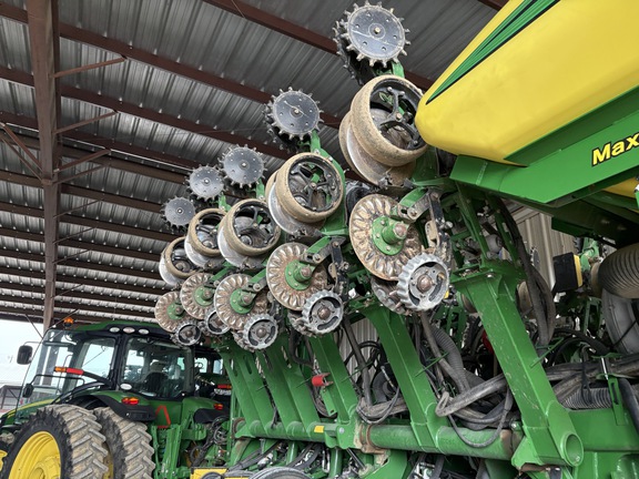 Photo of 2021 John Deere 1795