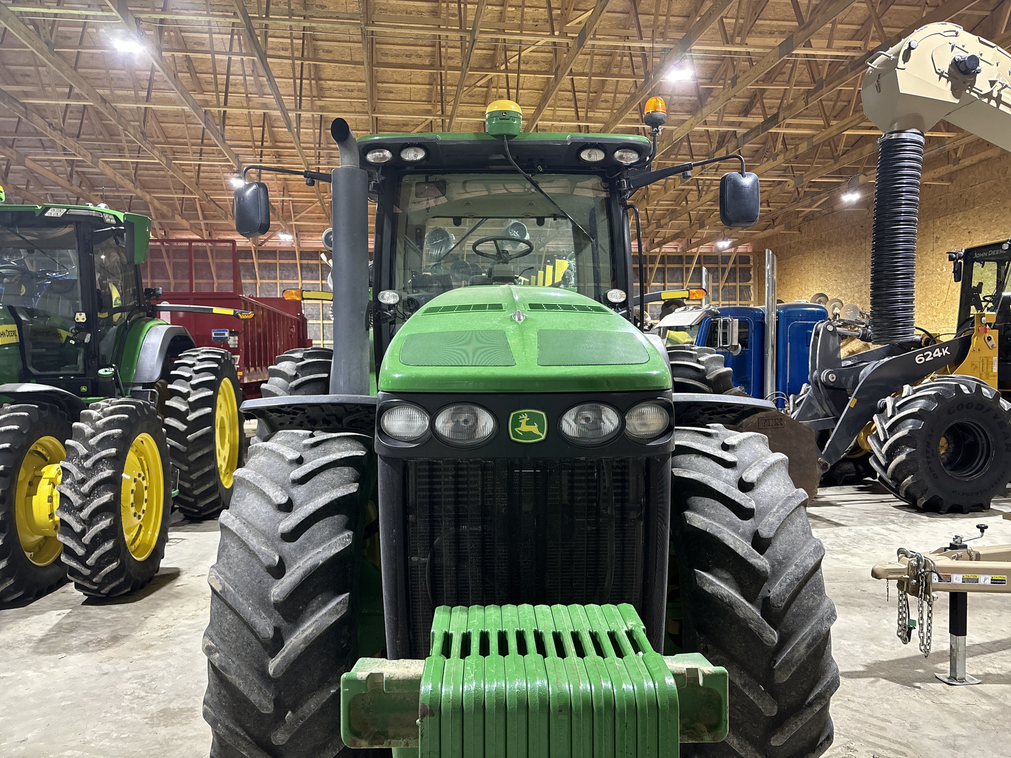 Used 2010 John Deere 8320R Row Crop Tractors at Koenig Equipment in Greenville, OH - PhotoXL4