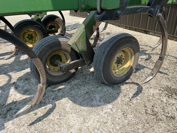 1998 John Deere 680 - Photo9