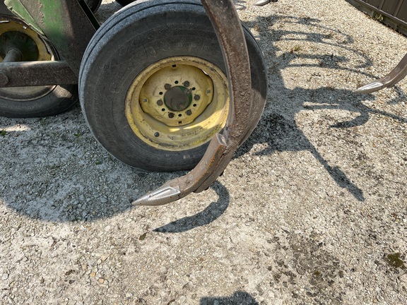 1998 John Deere 680 - Photo19