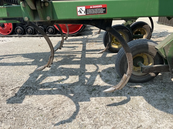 1998 John Deere 680 - Photo21