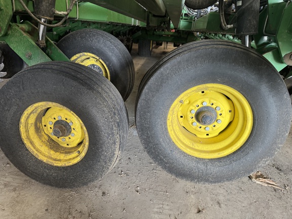 2011 John Deere DB44 - Photo7