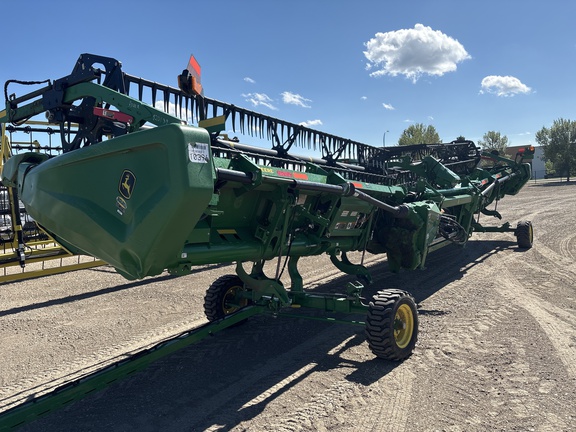 Used 2022 John Deere HD40R Combine Platforms at Horizon Ag & Turf in Horizon Ag & Turf,  - Photo4