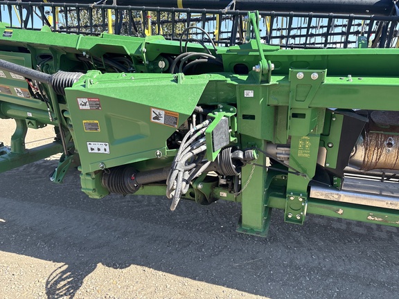 Used 2022 John Deere HD40R Combine Platforms at Horizon Ag & Turf in Horizon Ag & Turf,  - Photo9