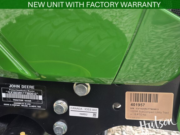Photo of 2026 John Deere 1025R