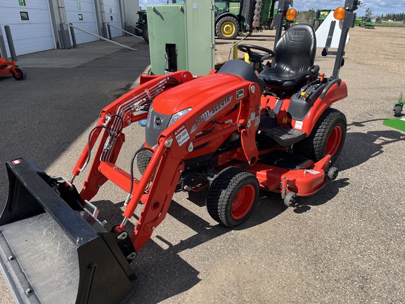 Used 2022 Kioti CS2210 Compact Utility Tractors at Horizon Ag & Turf in St. Paul, AB - Photo2