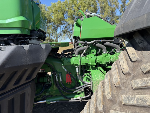 2025 John Deere 9RX 710 - Photo23