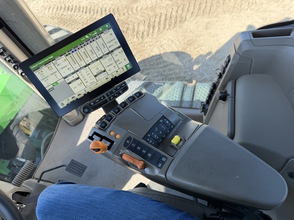2025 John Deere 9RX 710 - Photo38