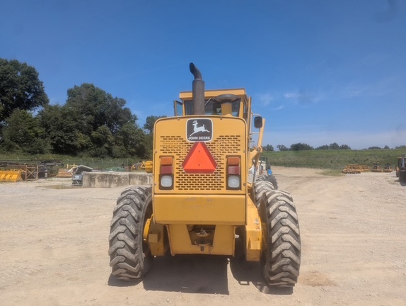 1987 John Deere 770BH