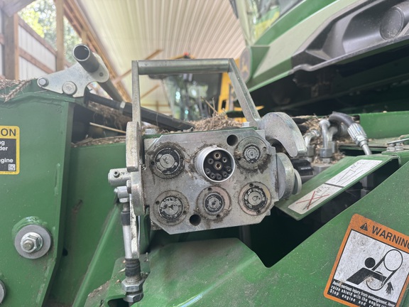 Photo of 2024 John Deere T6 800