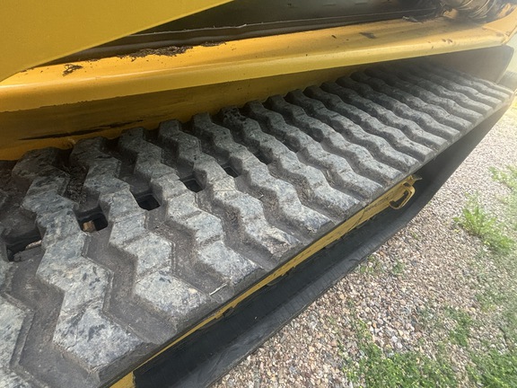 Used 2020 Gehl RT255 Compact Track Loaders at Horizon Ag & Turf in Vermilion, AB - Photo12