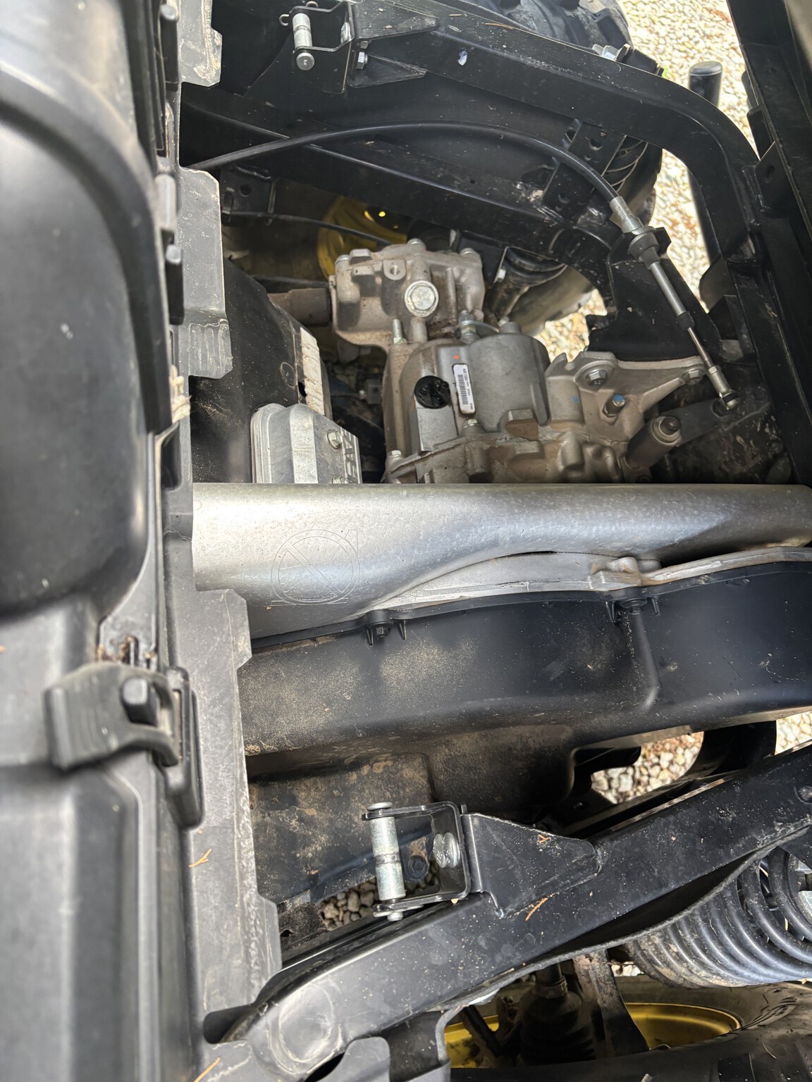 Used 2019 John Deere XUV 560E ATVs & Gators at Koenig Equipment in Germantown, OH - PhotoXL9