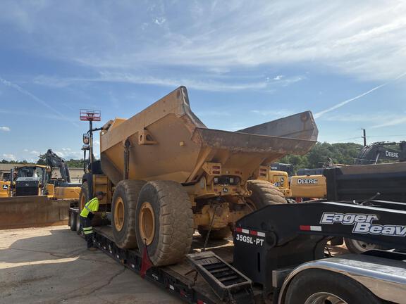 2024 John Deere 310 P