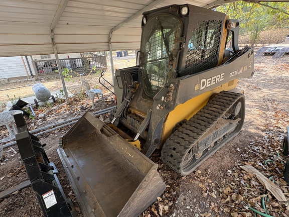 2015 John Deere 323E