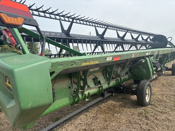 Used 2022 John Deere RD35F Combine Platforms at Koenig Equipment in Greenville, OH - Photo8