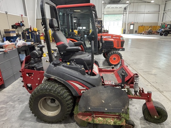 Used 2020 Ferris ISX3300 Zero Turn Mowers at Koenig Equipment in Lebanon, OH - Photo7