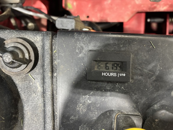 Used 2020 Ferris ISX3300 Zero Turn Mowers at Koenig Equipment in Lebanon, OH - Photo16