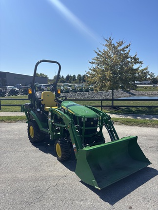 2023 John-Deere 1025R