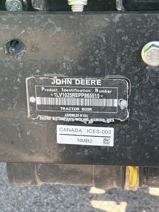 2023 John-Deere 1025R