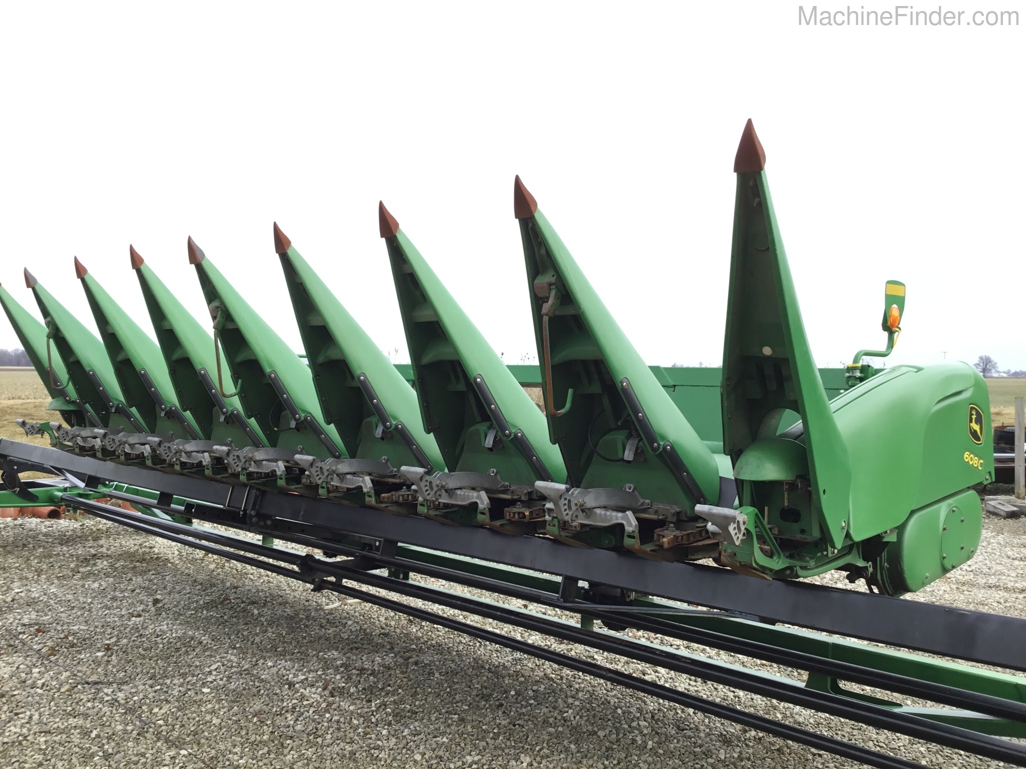 2009 John Deere 608C Image 11