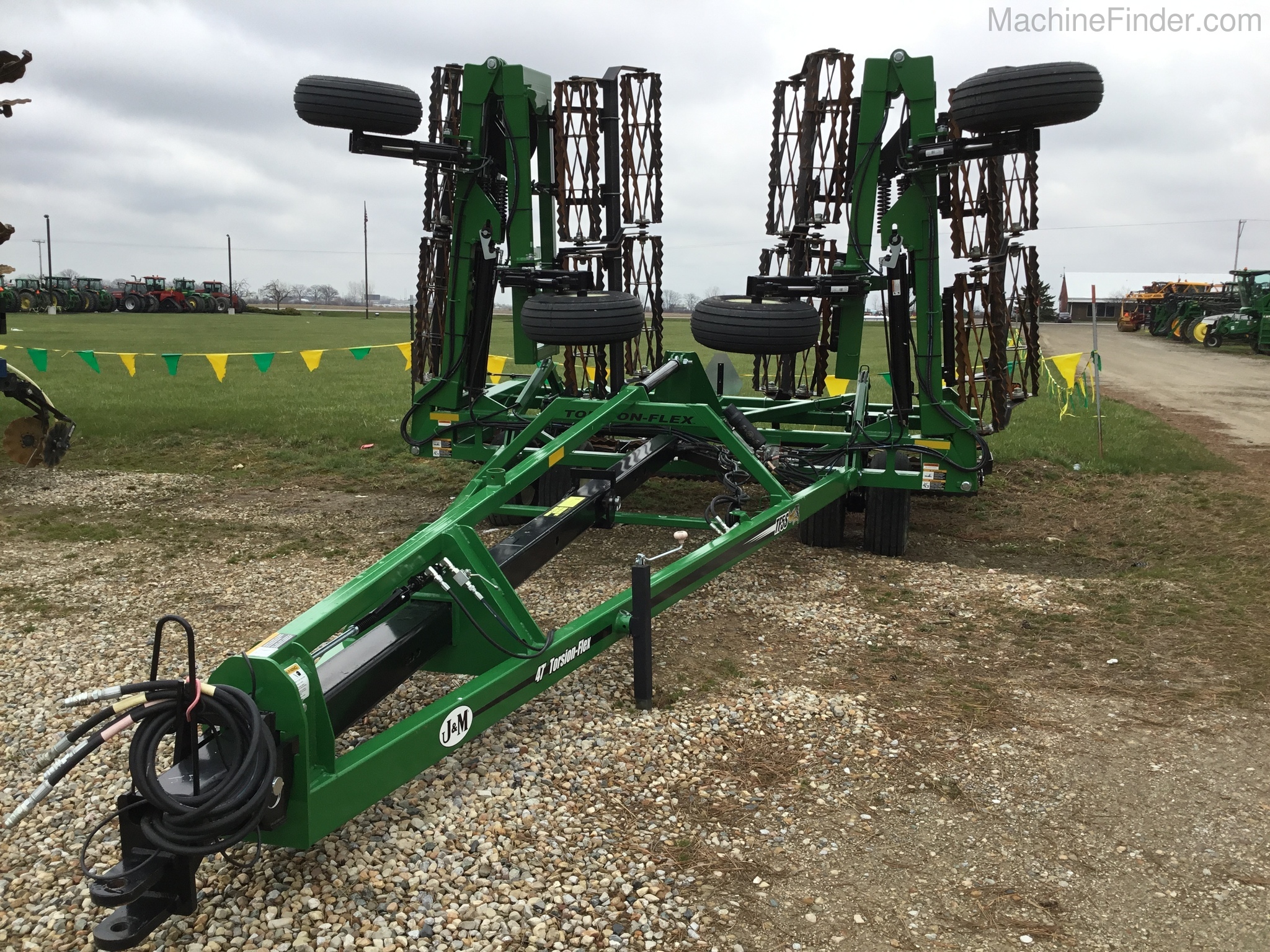 2018 J&M TF5S215-47 Image 2