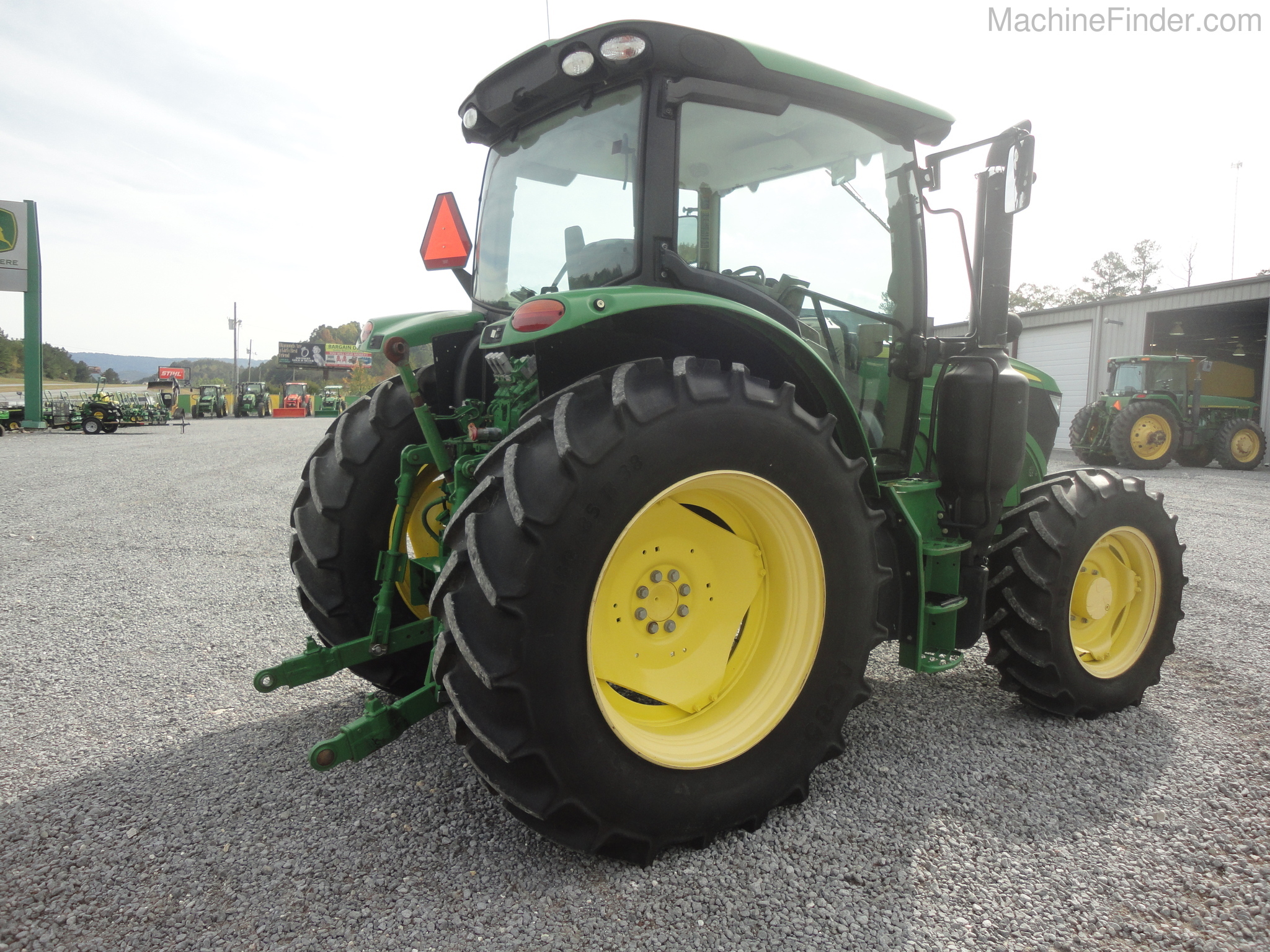 2015 John Deere 6130R Image 2