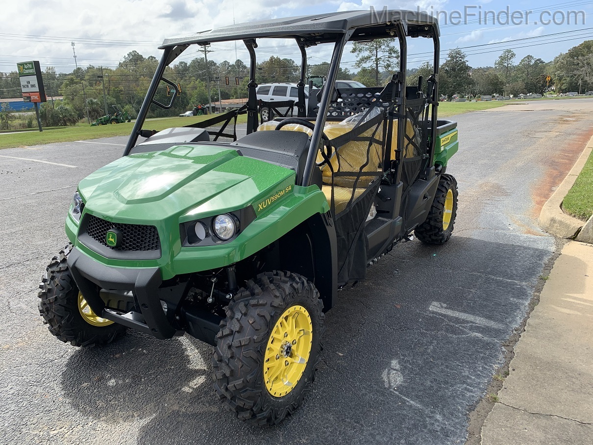 2021 John Deere 590M S4 Image 3