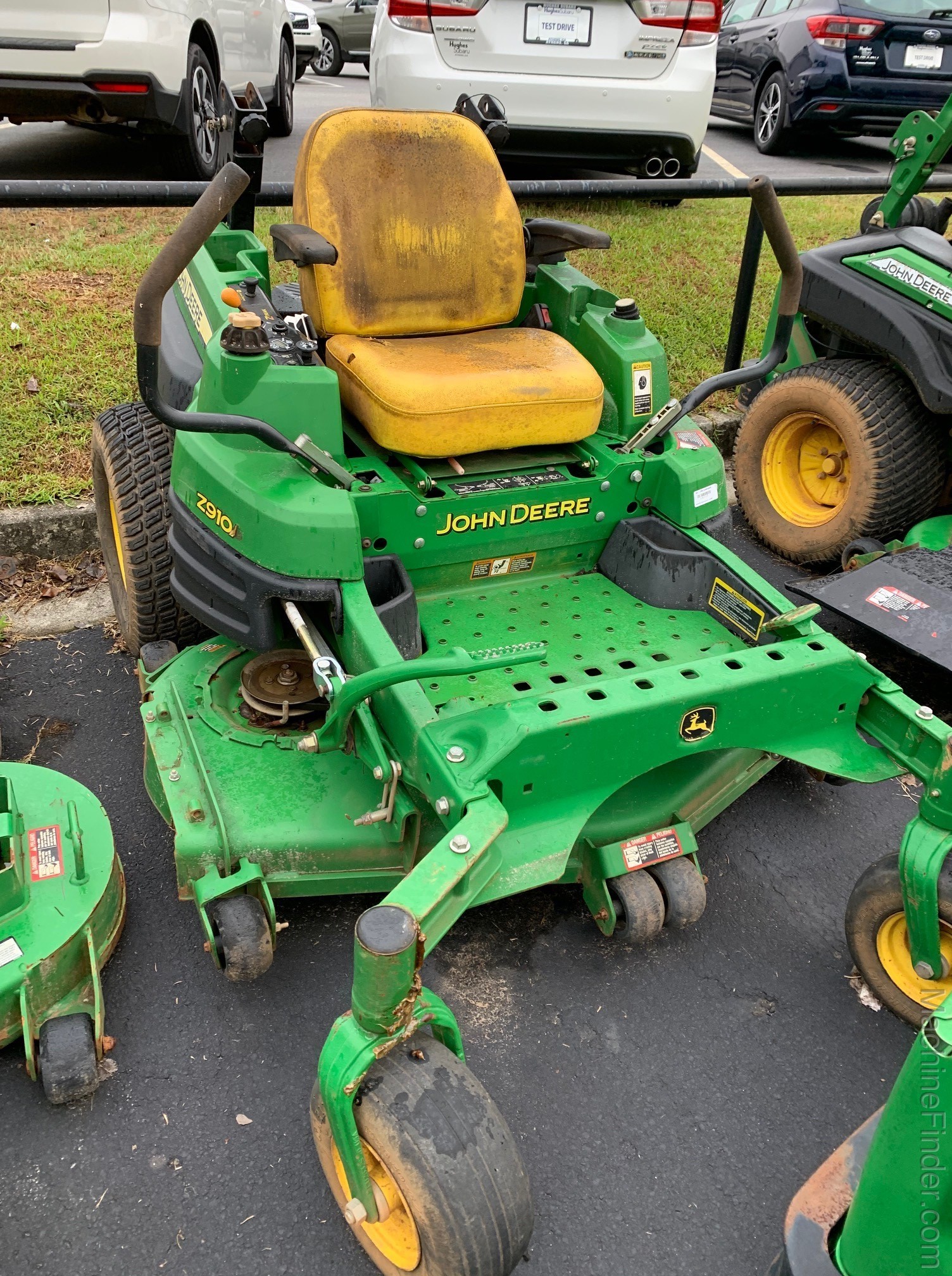 2012 John Deere Z910A Image 3