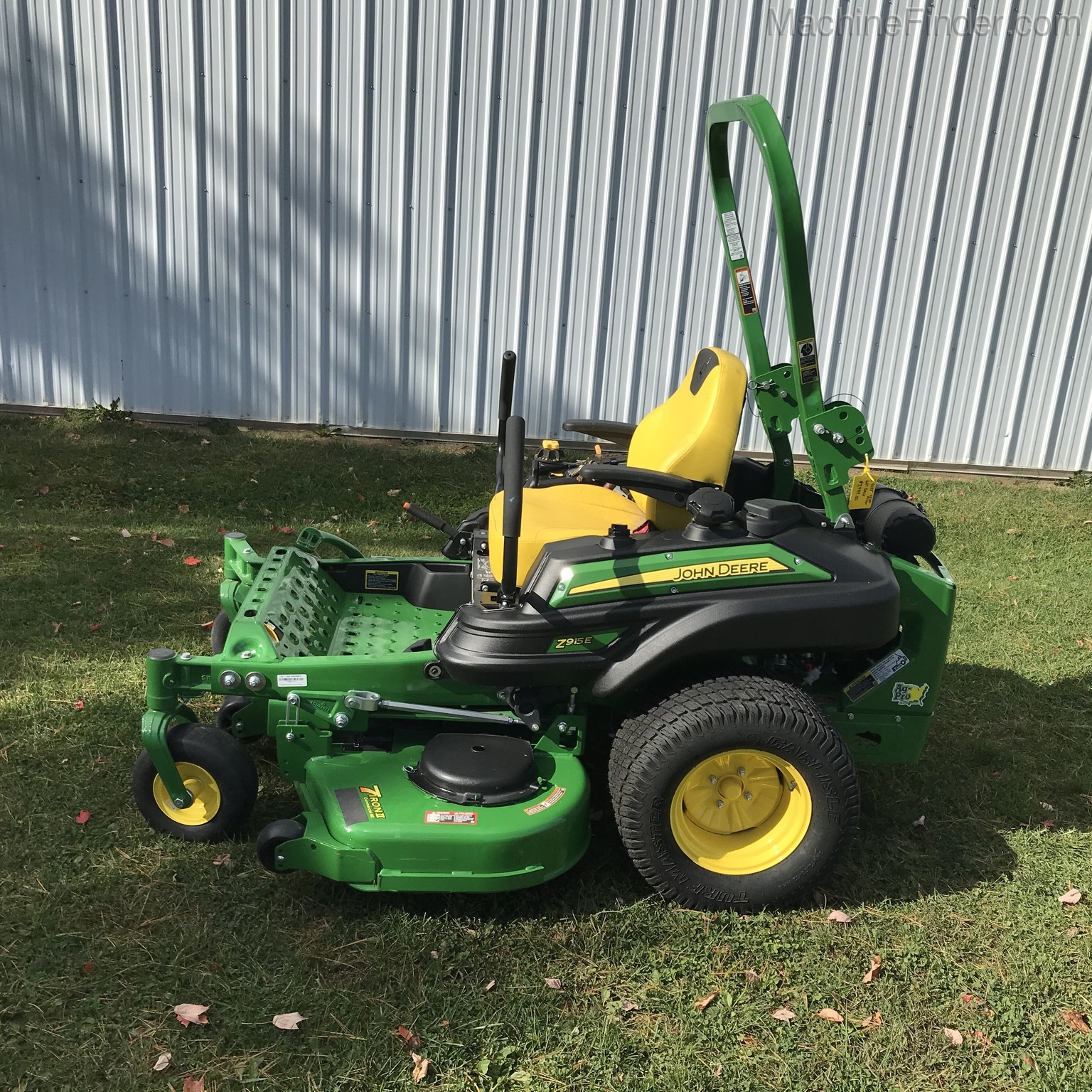 2020 John Deere Z915E Image 1