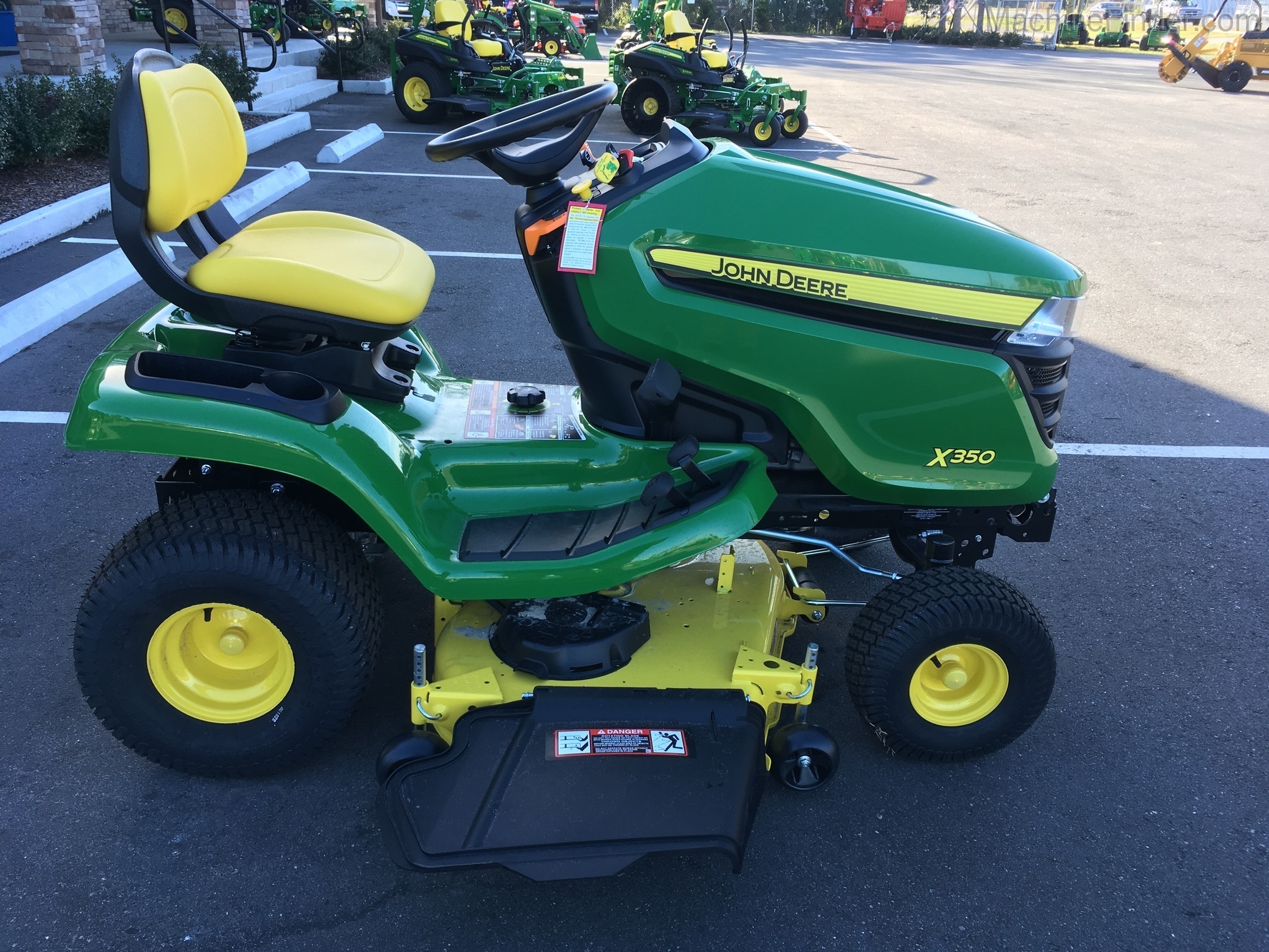 2020 John Deere X350 Image 2