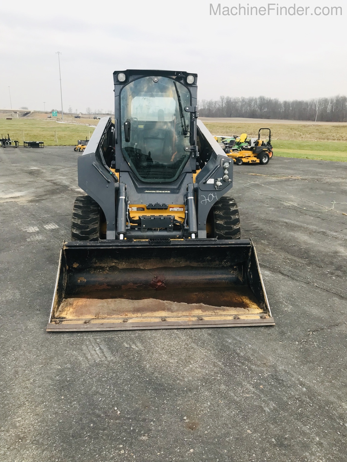 2017 John Deere 330G Image 2