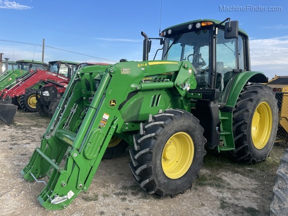 2017 John Deere 6120M Image 1