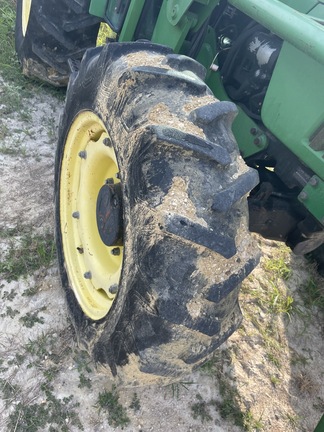 2001 John Deere 5410 Image 3