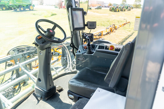 Used 2013 Hagie STS12 Self Propelled Sprayers at Koenig Equipment in Anna, OH - Photo14