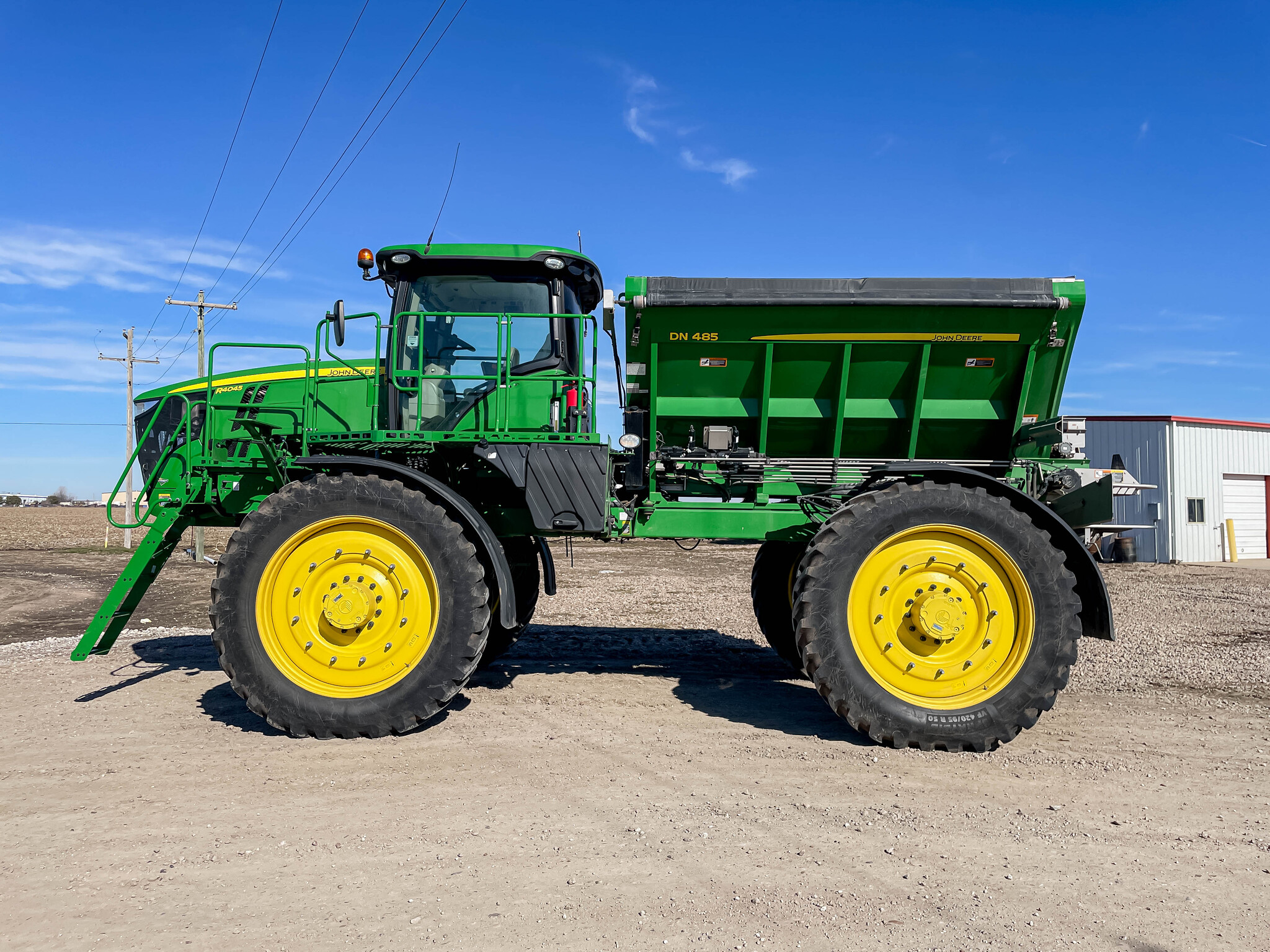 2021 John Deere R4045 Image 8