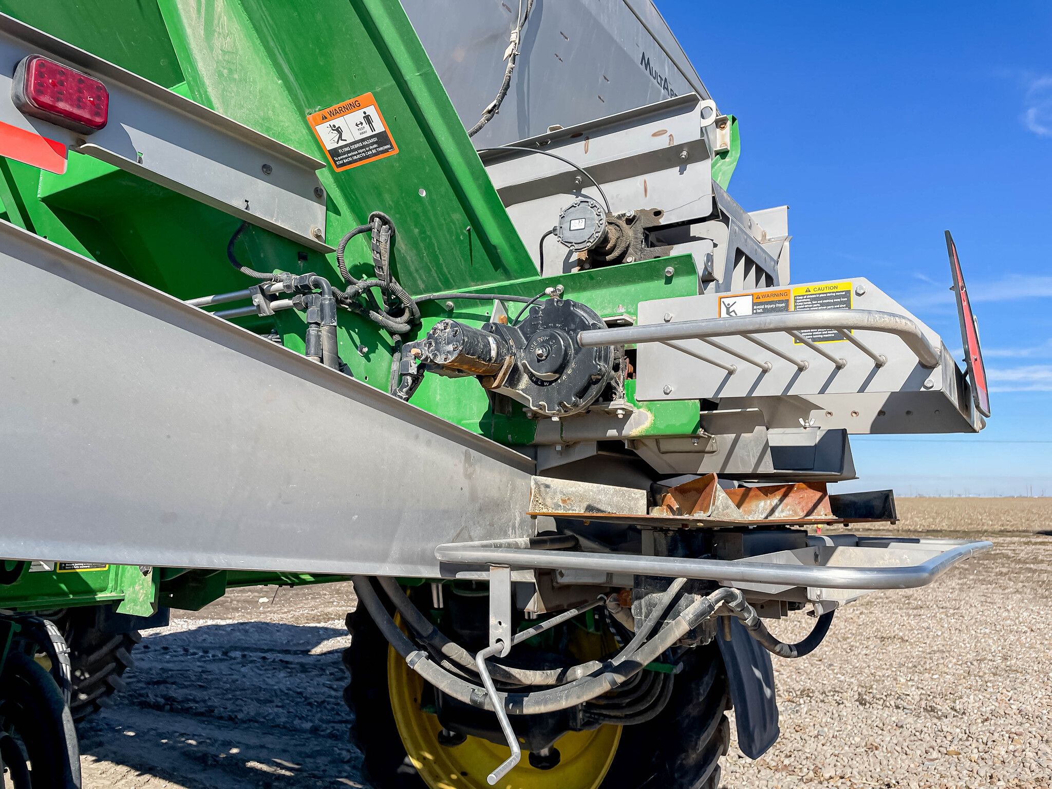 2021 John Deere R4045 Image 21