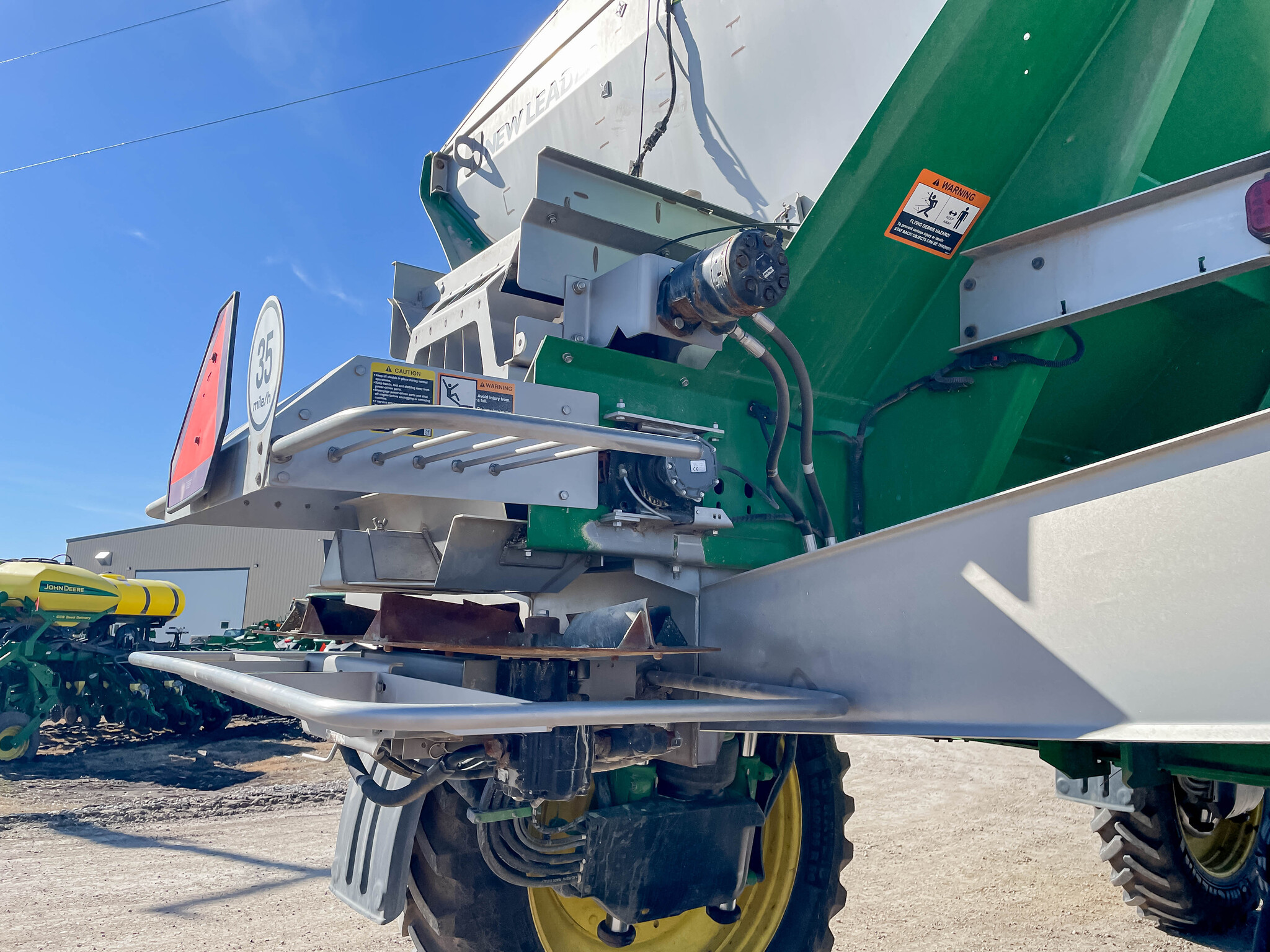 2021 John Deere R4045 Image 20