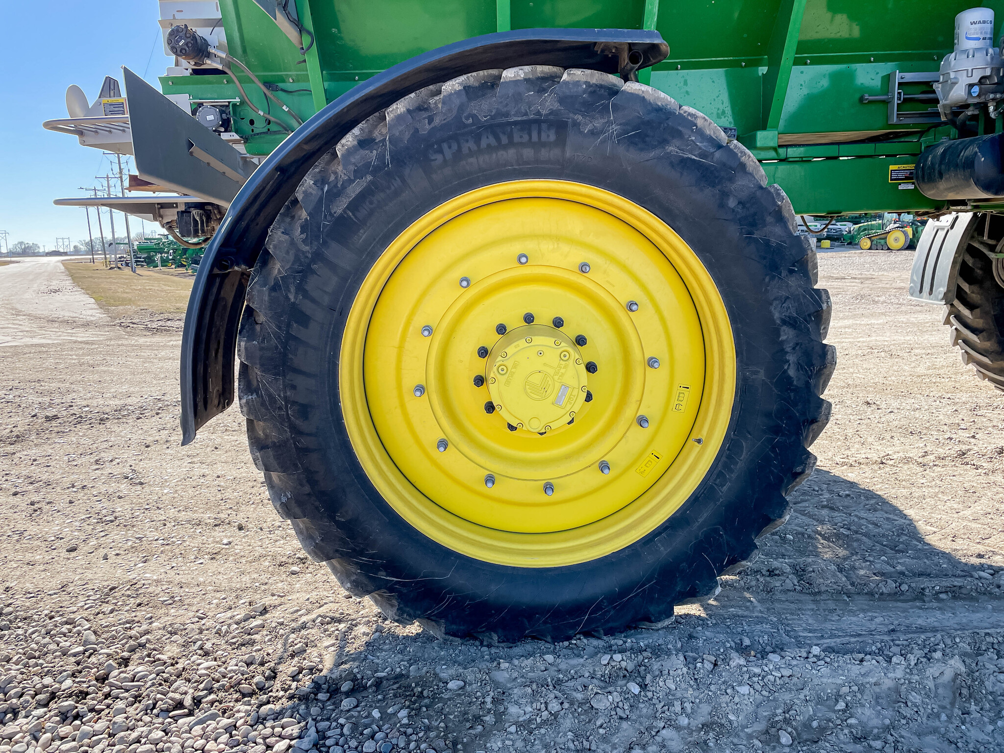 2021 John Deere R4045 Image 29