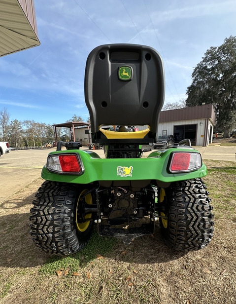 2024 John Deere X739 Image 3