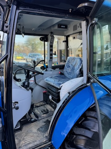 2022 New Holland Boomer 55 Image 6