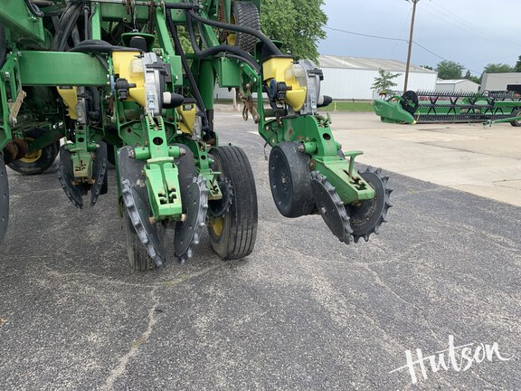 Photo of 2009 John Deere 1790